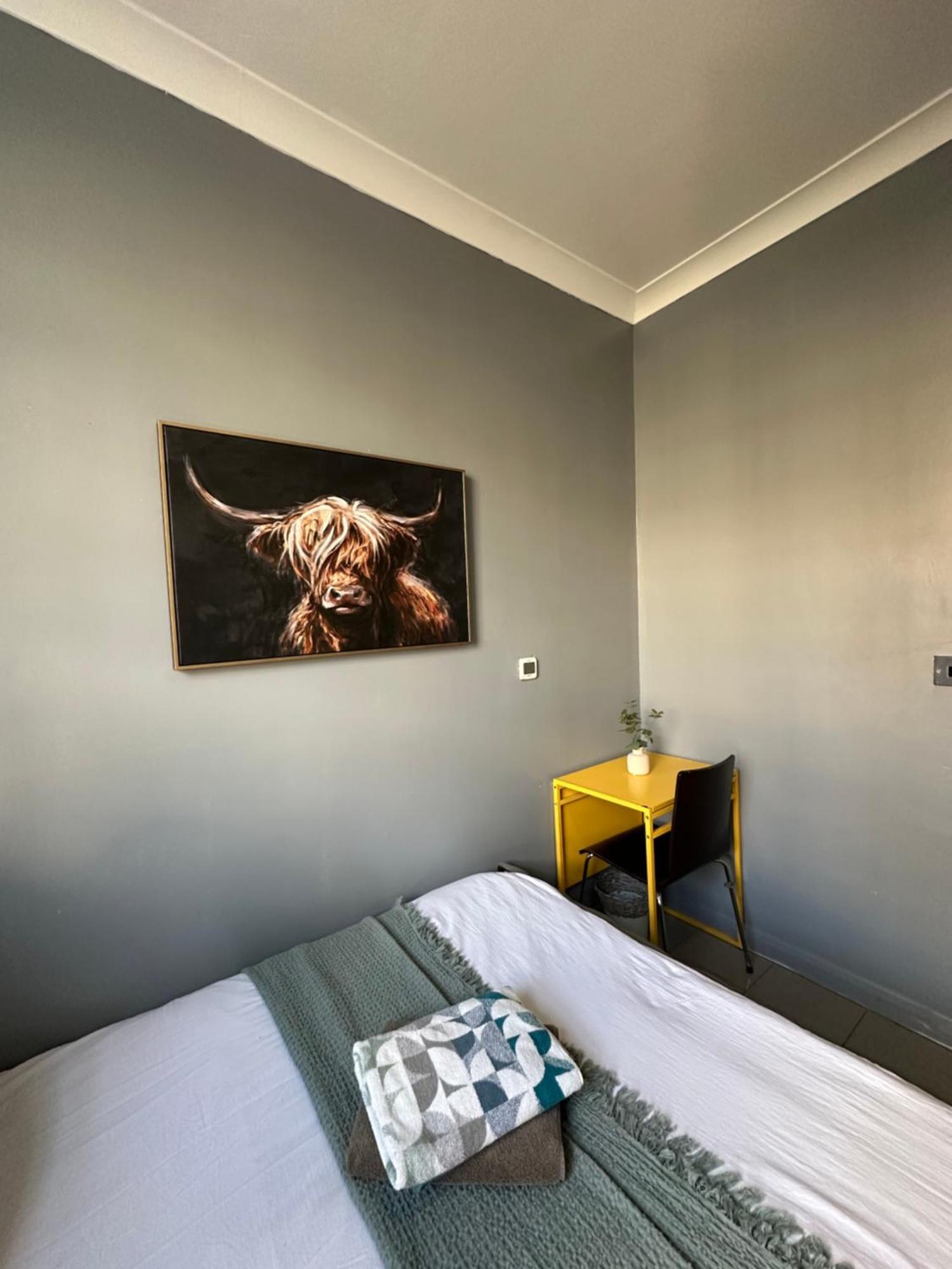 "Bright & Spacious" 3 Bedroom Flat By Kings Cross, St Pancras Station!!!!64 London Exterior photo