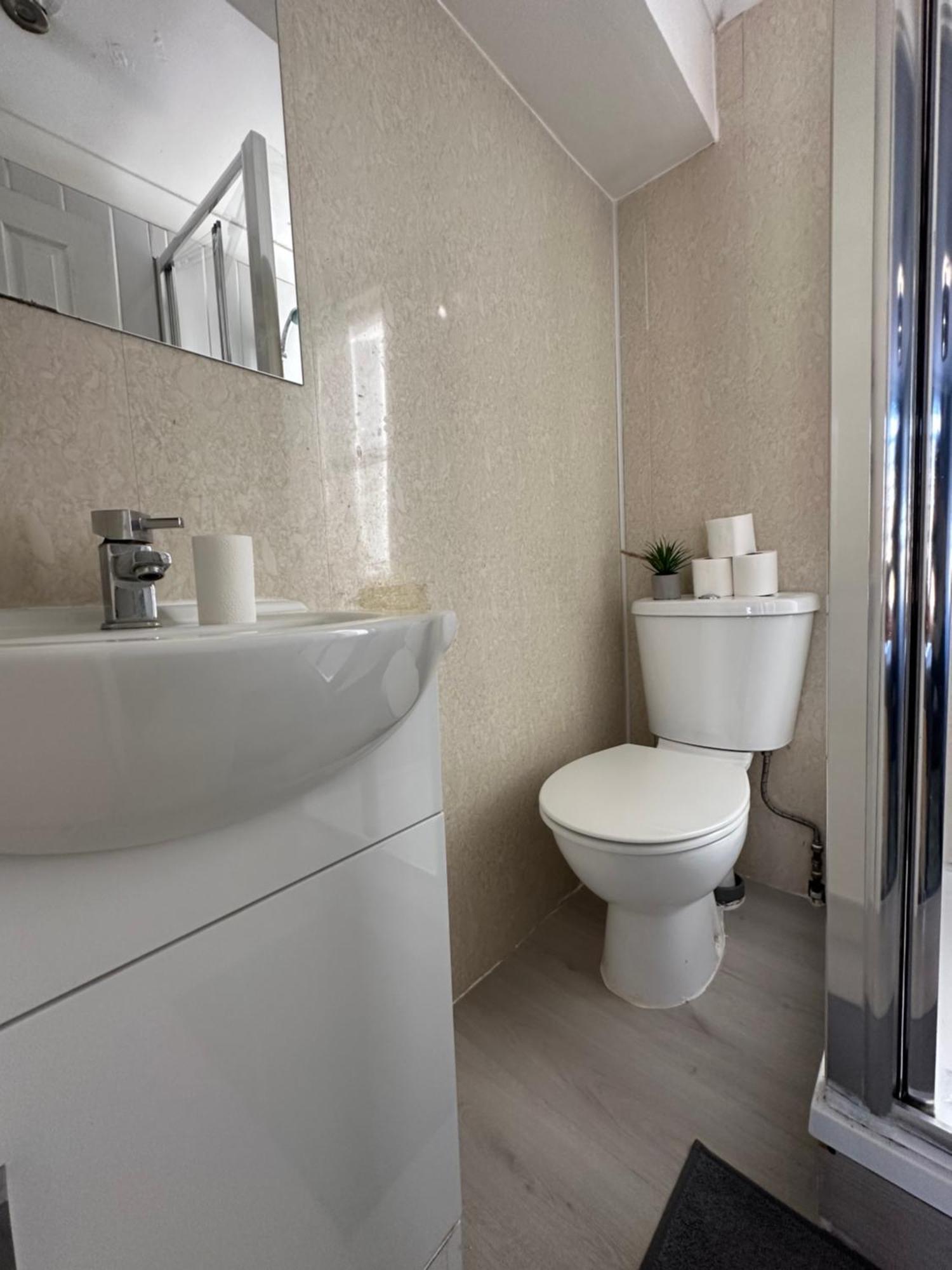 "Bright & Spacious" 3 Bedroom Flat By Kings Cross, St Pancras Station!!!!64 London Exterior photo