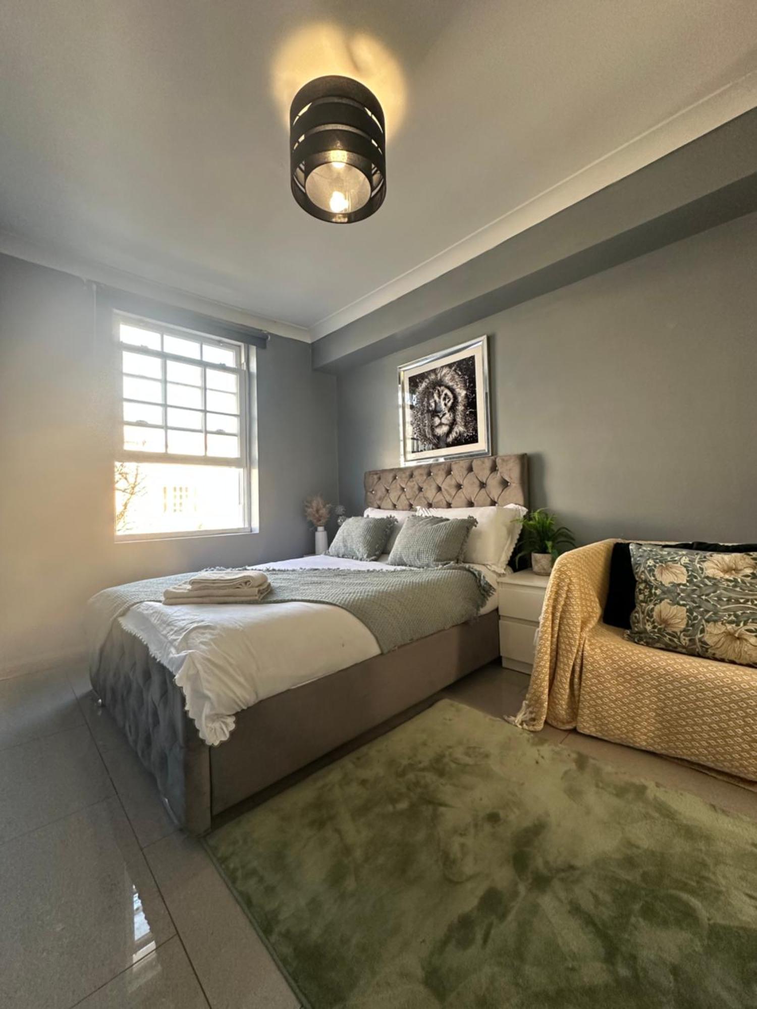 "Bright & Spacious" 3 Bedroom Flat By Kings Cross, St Pancras Station!!!!64 London Exterior photo